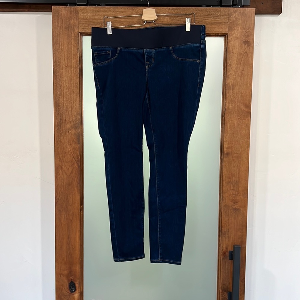 Old Navy maternity rock star super skinny jeans size 12